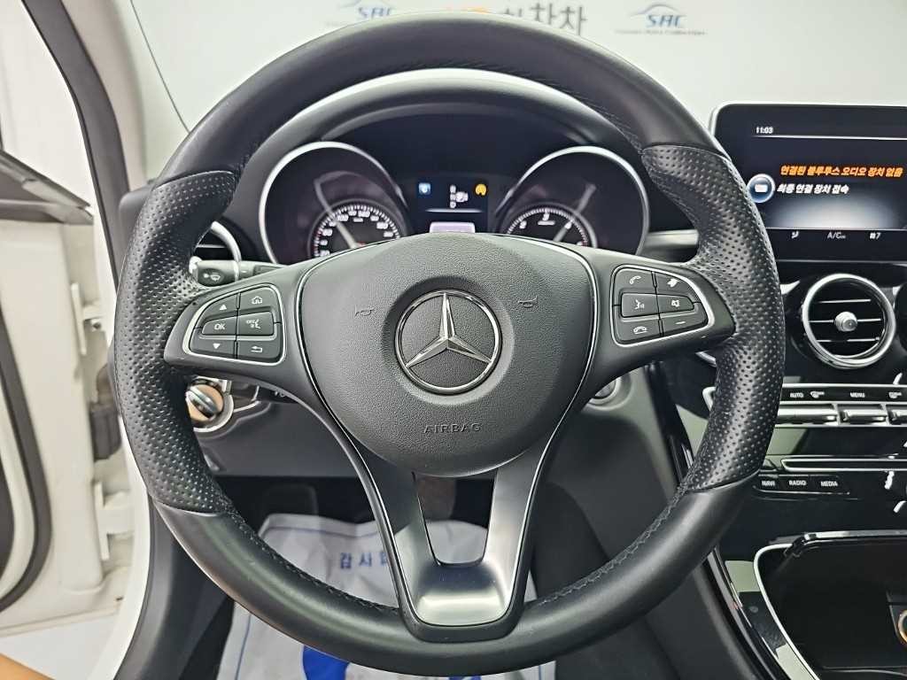 벤츠 C 클래스 C클래스 W205 C220 블루텍 아방가르드 이미지 9