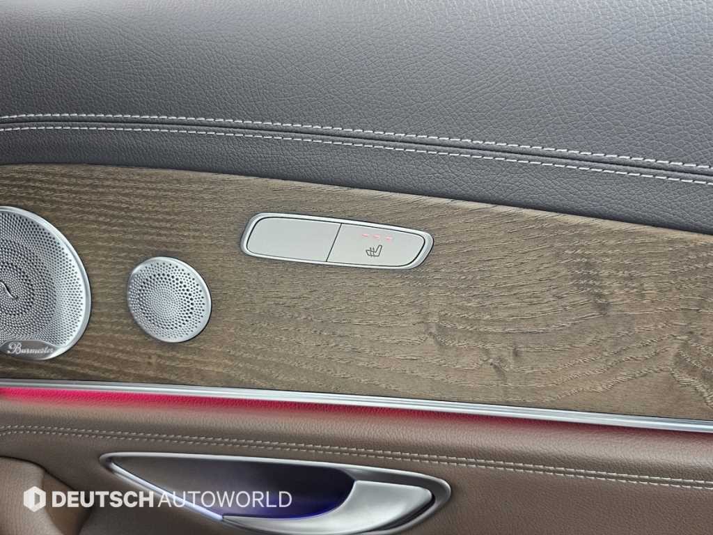 벤츠 E 클래스 E-클래스 W213 E300 4MATIC 익스클루시브 이미지 16