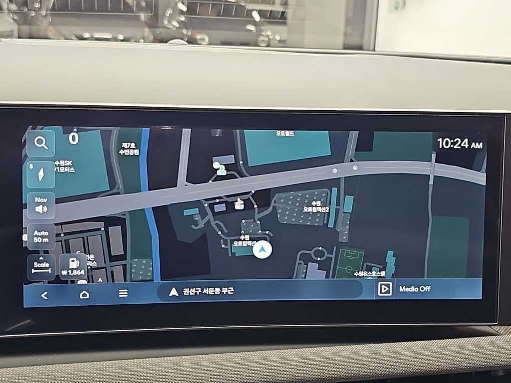 현대 투싼 더 뉴 투싼 (NX4) 가솔린 1.6 터보 4WD 블랙 익스테리어 이미지 16