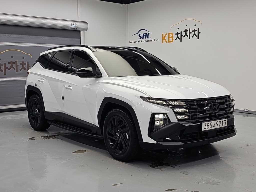 현대 투싼 더 뉴 투싼 (NX4) 가솔린 1.6 터보 4WD 블랙 익스테리어 이미지 4