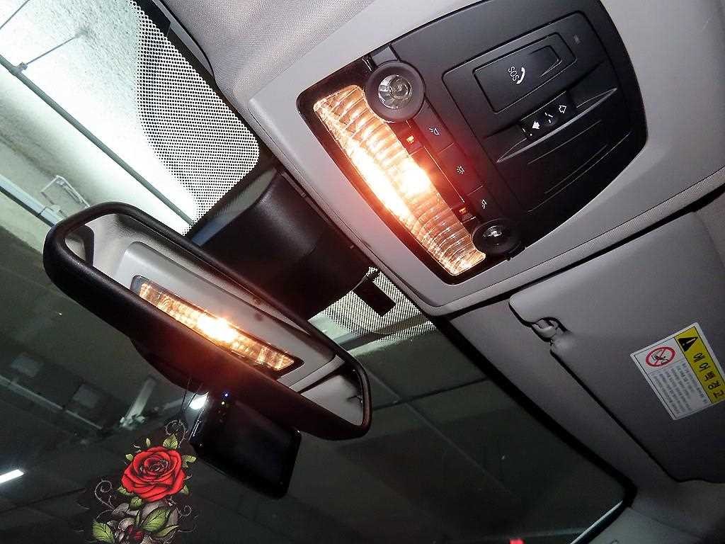 BMW 5시리즈 5시리즈 (F10) 528i xDrive 이미지 14