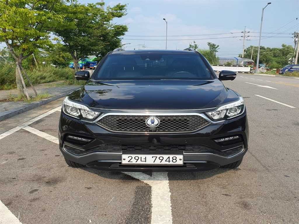 KG모빌리티(쌍용) 렉스턴 G4렉스턴 디젤 2.2 2WD 유라시아 에디션 이미지 3