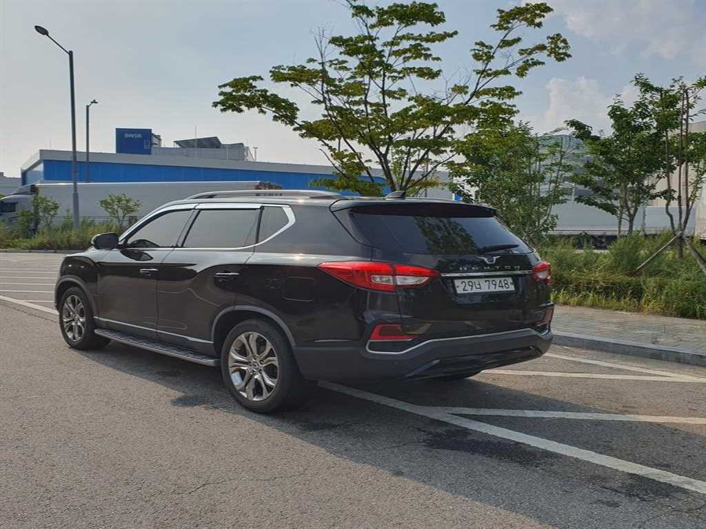 KG모빌리티(쌍용) 렉스턴 G4렉스턴 디젤 2.2 2WD 유라시아 에디션 이미지 5