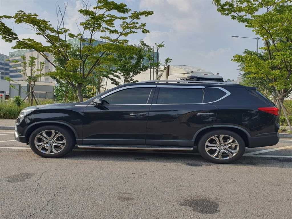 KG모빌리티(쌍용) 렉스턴 G4렉스턴 디젤 2.2 2WD 유라시아 에디션 이미지 8