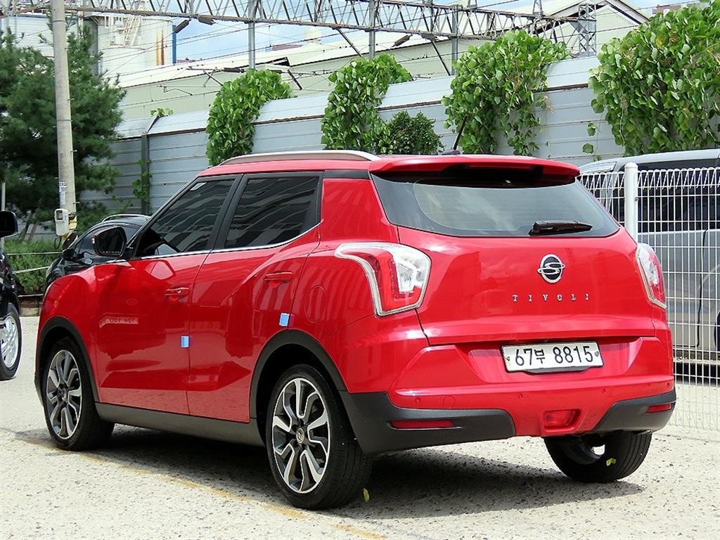 KG모빌리티(쌍용) 티볼리 가솔린 2WD 1.6 VX 이미지 3