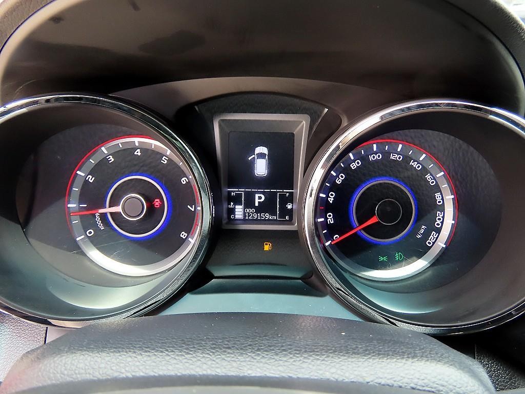 KG모빌리티(쌍용) 티볼리 가솔린 2WD 1.6 VX 이미지 9