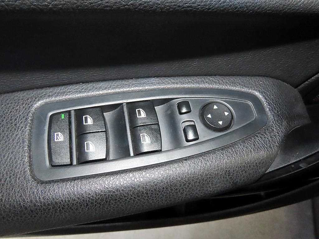 BMW 1시리즈 1시리즈 (F20) 118d 스포츠 이미지 13
