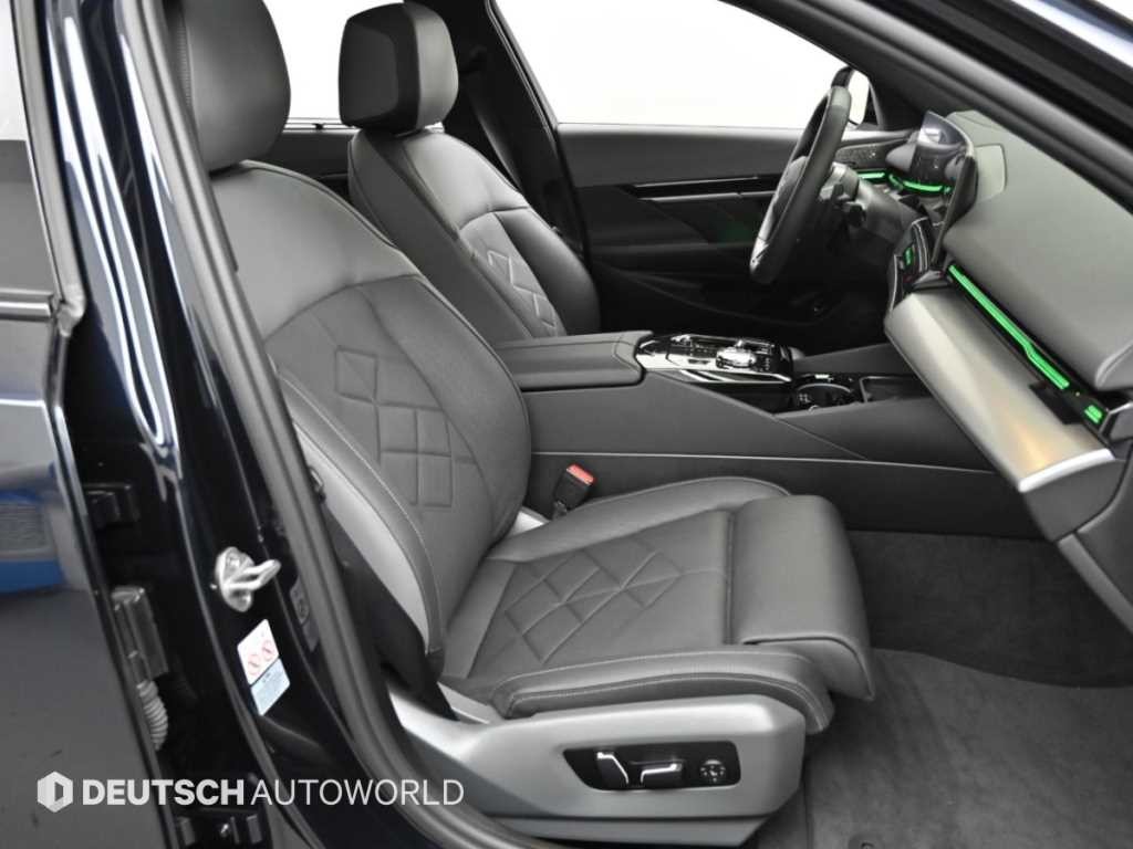 BMW 5시리즈 5시리즈 (G60) 530i xDrive M 스포츠 이미지 10