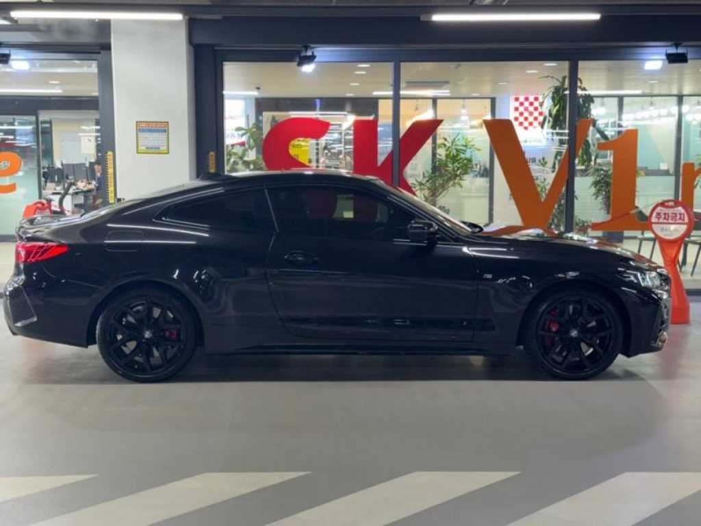 BMW 4시리즈 4시리즈 (G22) 420i 쿠페 M 스포츠 프로 이미지 3