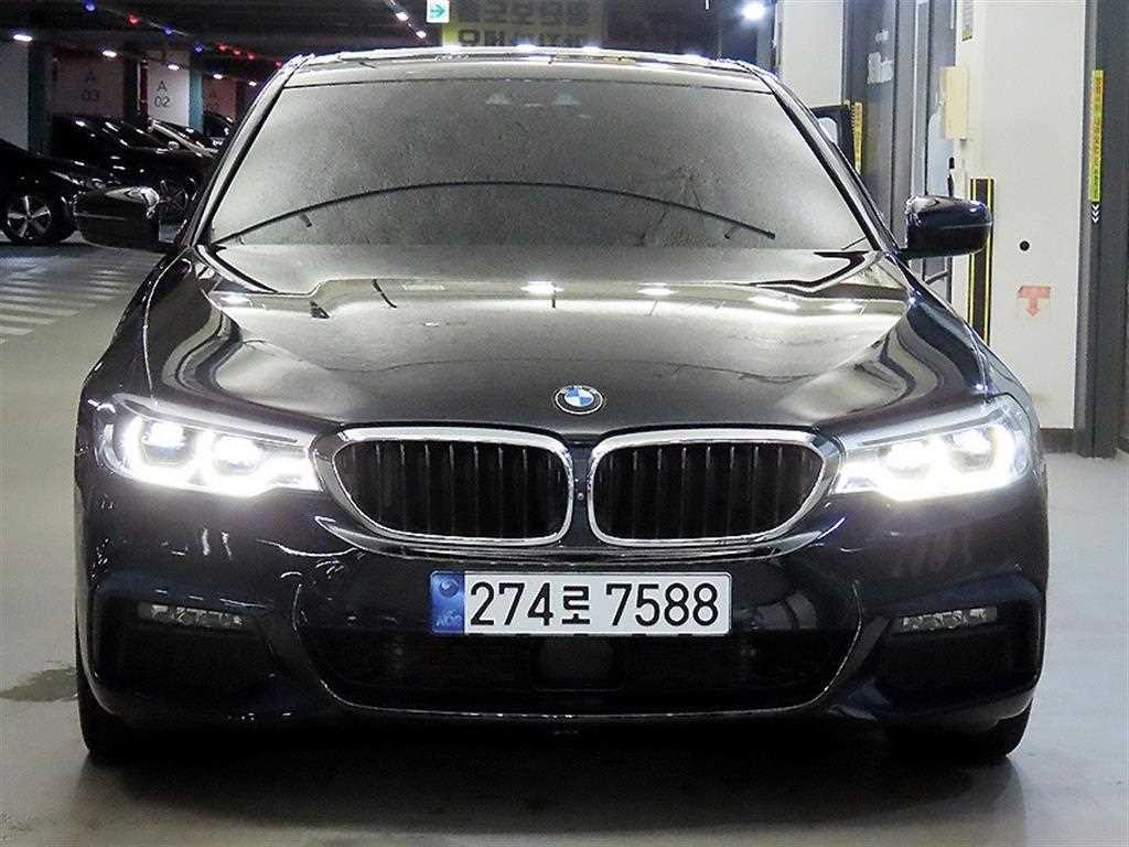 BMW 5시리즈 5시리즈 (G30) 530i xDrive M 스포츠 플러스 이미지 2
