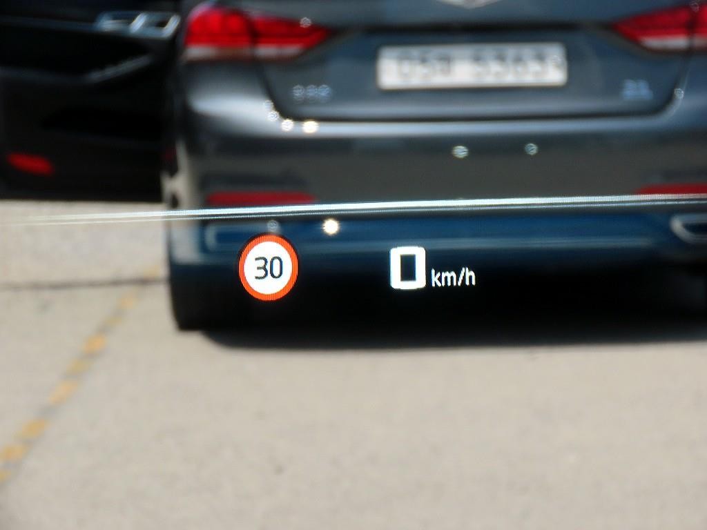 BMW i5 M60 xDrive 이미지 10