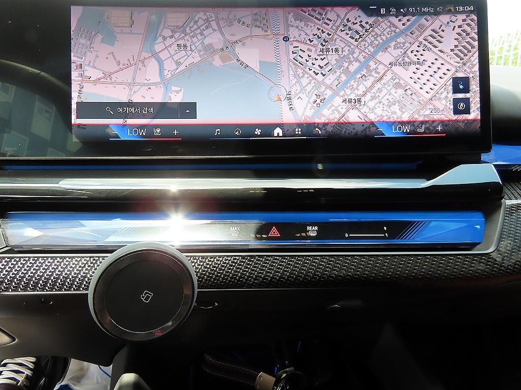 BMW i5 M60 xDrive 이미지 14