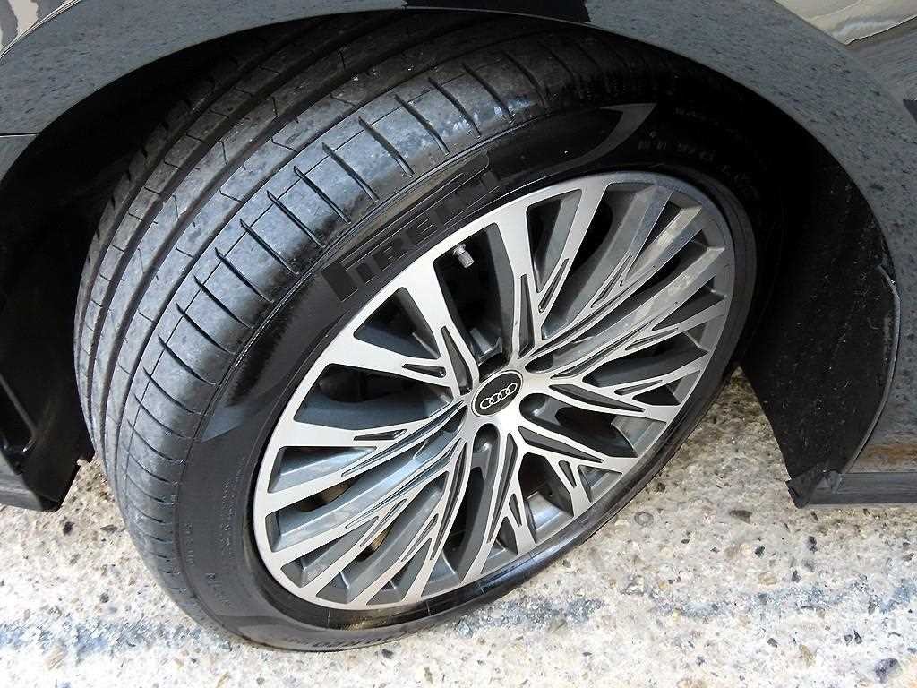 아우디 A8 A8 (D5) 55 TFSI 콰트로 LWB 프리미엄 이미지 20