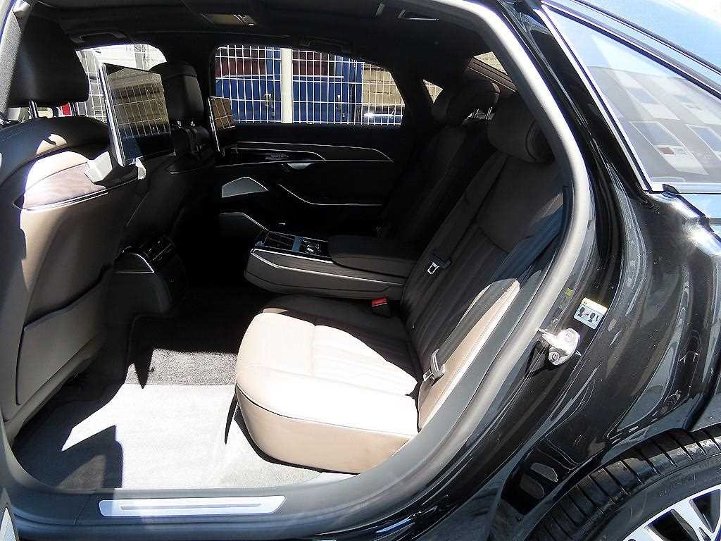 아우디 A8 A8 (D5) 55 TFSI 콰트로 LWB 프리미엄 이미지 6