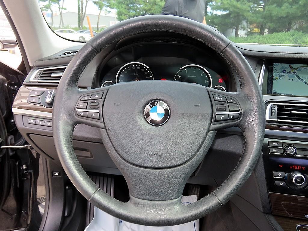 BMW 7시리즈 7시리즈 (F01) 740 Li 이미지 8