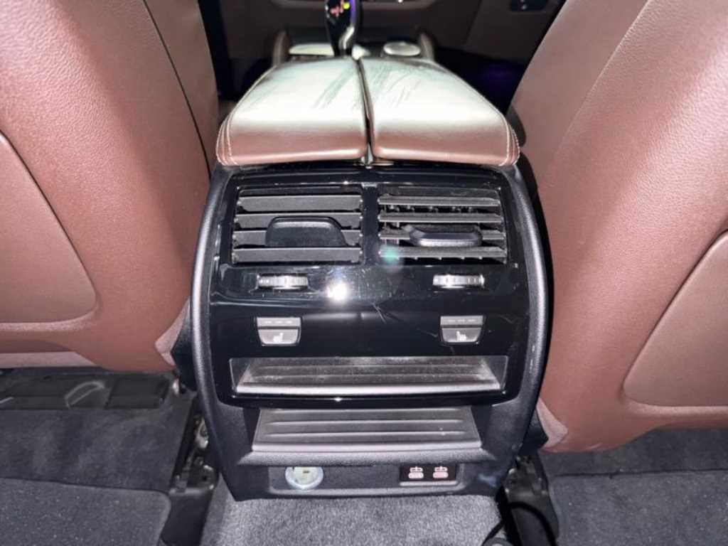BMW 5시리즈 5시리즈 (G30) 523d M 스포츠 이미지 11