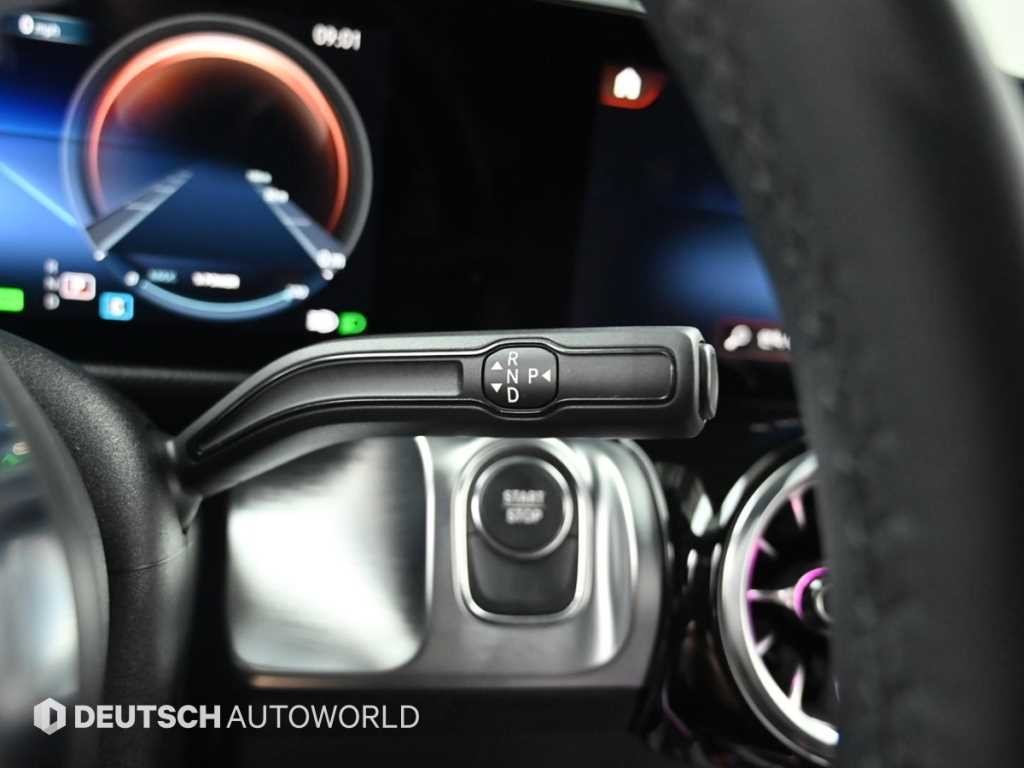 벤츠 EQB EQB (X243) EQB 300 4MATIC AMG 라인 이미지 9