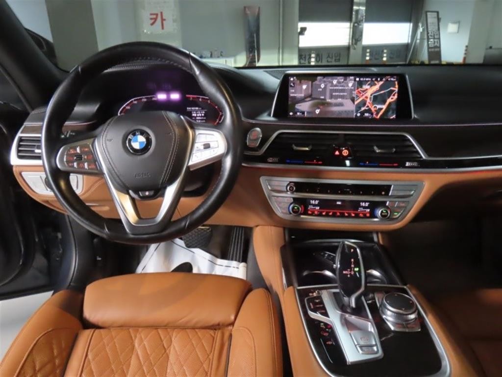 BMW 7시리즈 7시리즈 (G11) 740Li xDrive M SPORT 스포츠 이미지 15