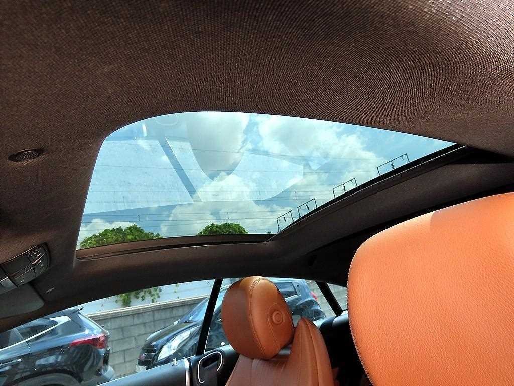 벤츠 E 클래스 E-클래스 W213 E220d 쿠페 이미지 17