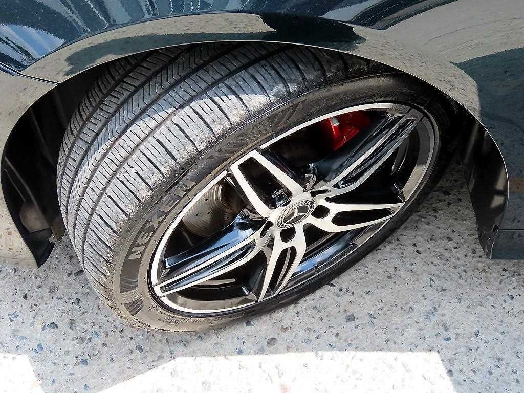 벤츠 E 클래스 E-클래스 W213 E220d 쿠페 이미지 20