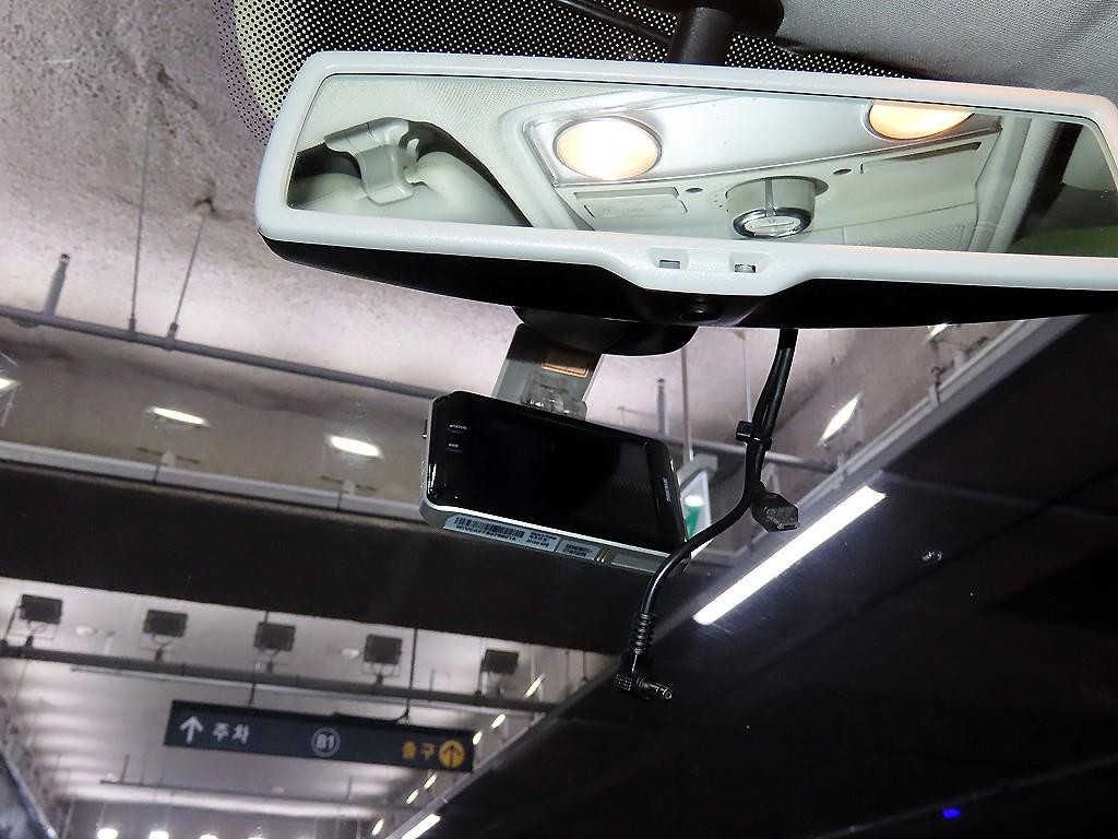 폭스바겐 티구안 뉴티구안 2.0 TDI 프리미엄 이미지 15