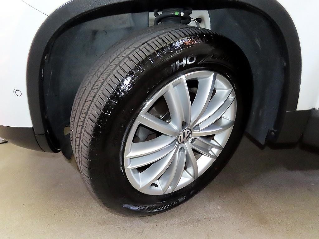 폭스바겐 티구안 뉴티구안 2.0 TDI 프리미엄 이미지 18