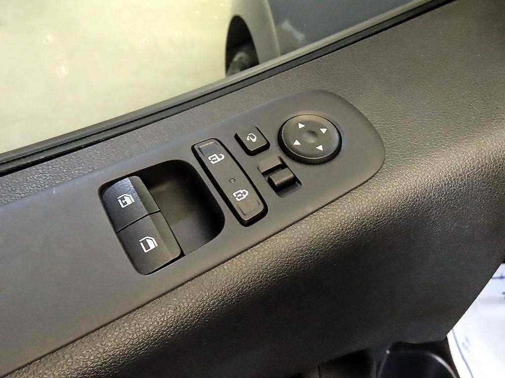 현대 스타리아 2WD 디젤 카고 모던 5인승 이미지 13