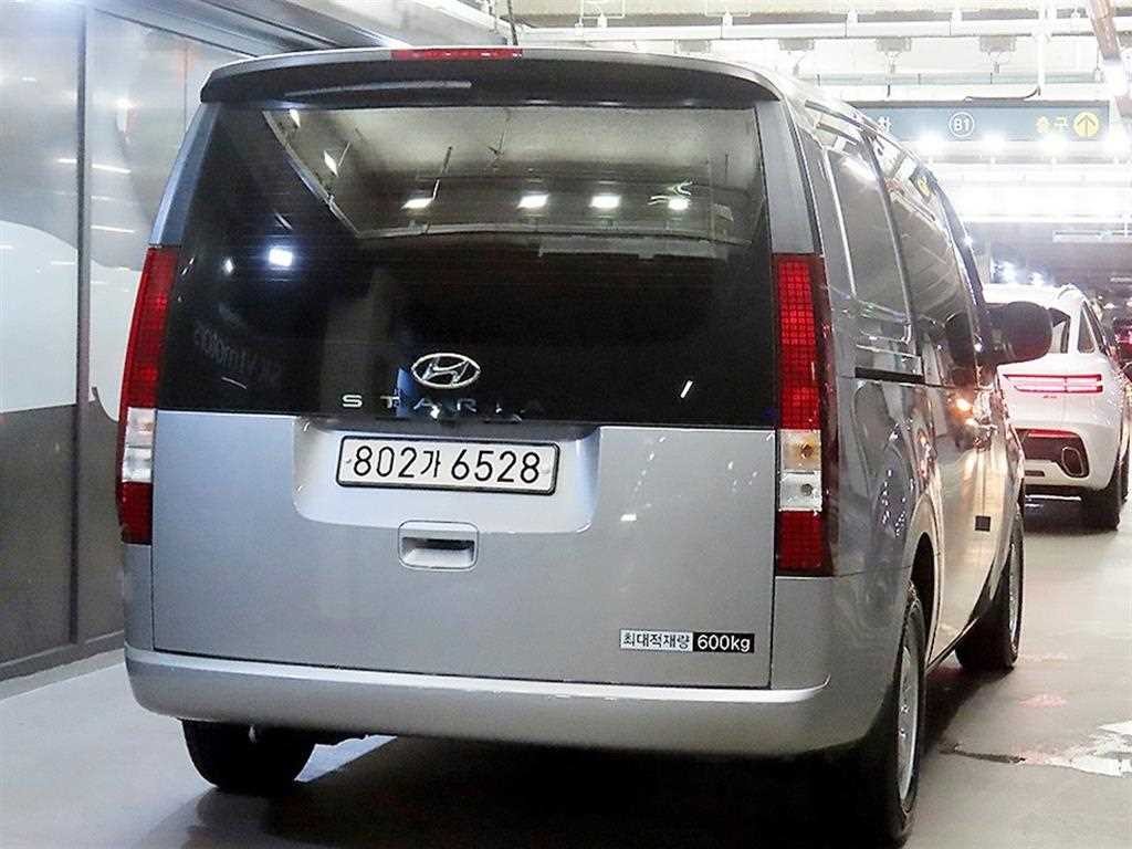 현대 스타리아 2WD 디젤 카고 모던 5인승 이미지 4