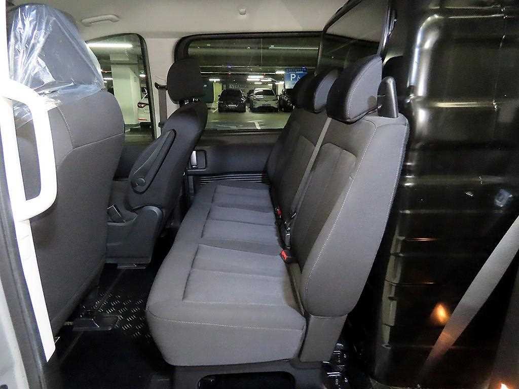 현대 스타리아 2WD 디젤 카고 모던 5인승 이미지 6