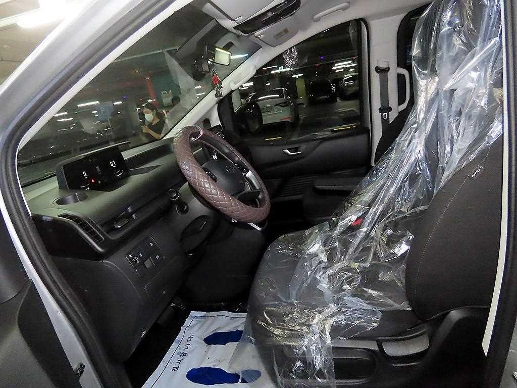현대 스타리아 2WD 디젤 카고 모던 5인승 이미지 7