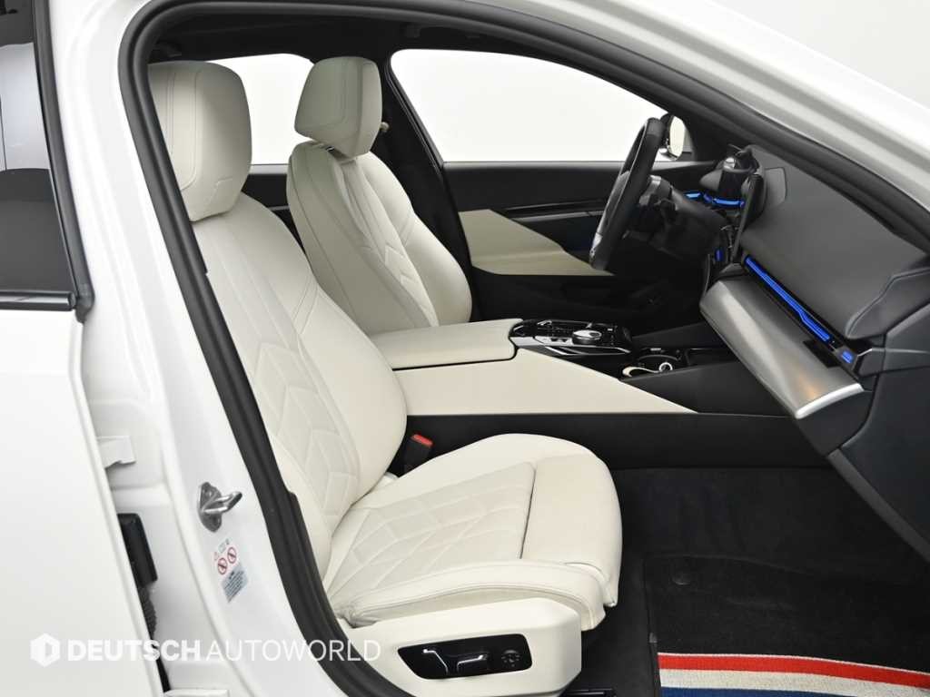 BMW 5시리즈 5시리즈 (G60) 520i M 스포츠 이미지 10