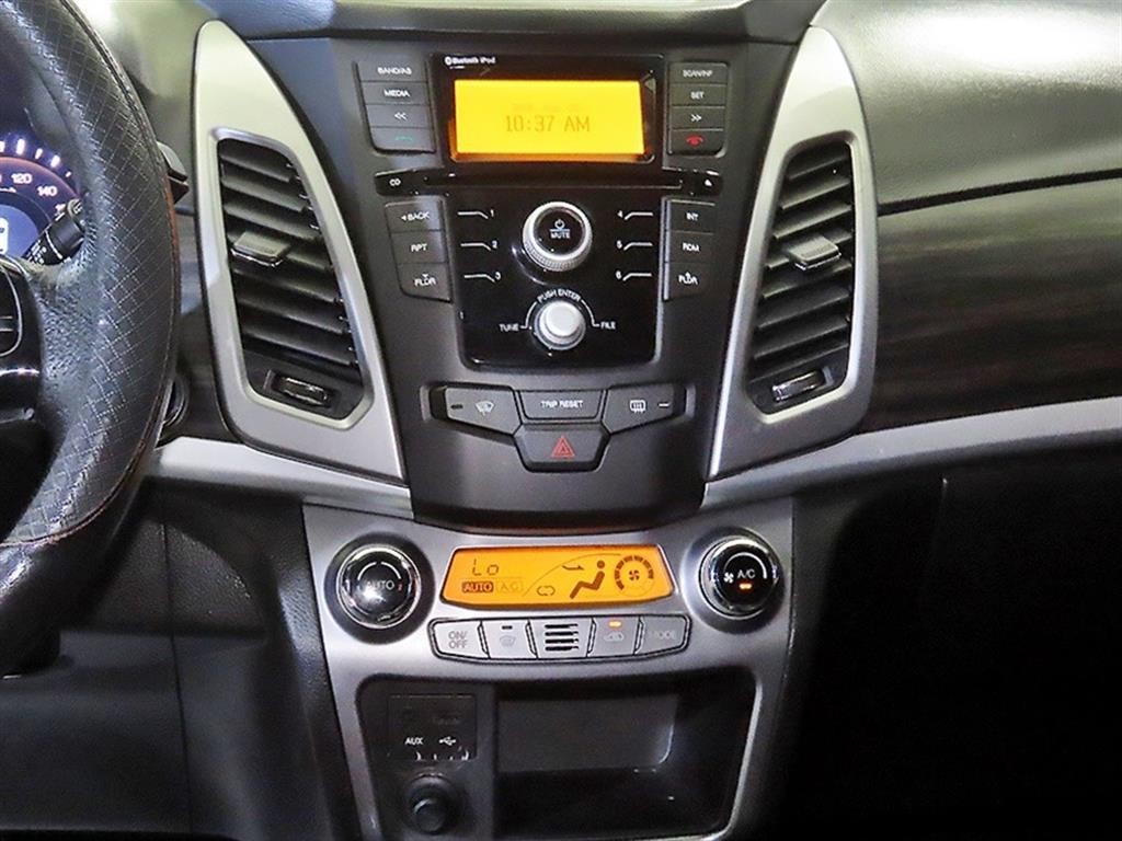 KG모빌리티(쌍용) 코란도 뉴코란도C 2WD 2.0 RX 고급형 이미지 11