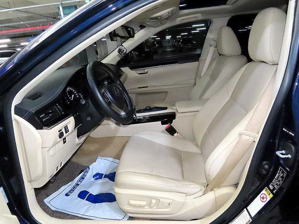 렉서스 ES 뉴ES300h 프리미엄 이미지 6