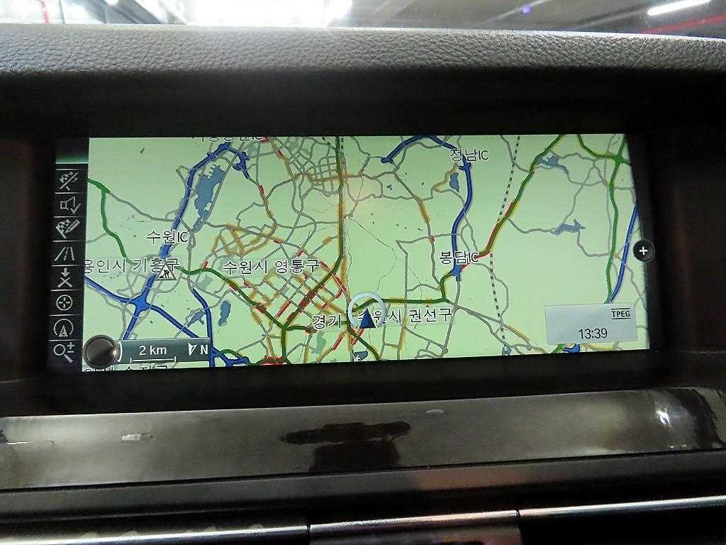 BMW 5시리즈 5시리즈 (F10) 520d 이미지 14