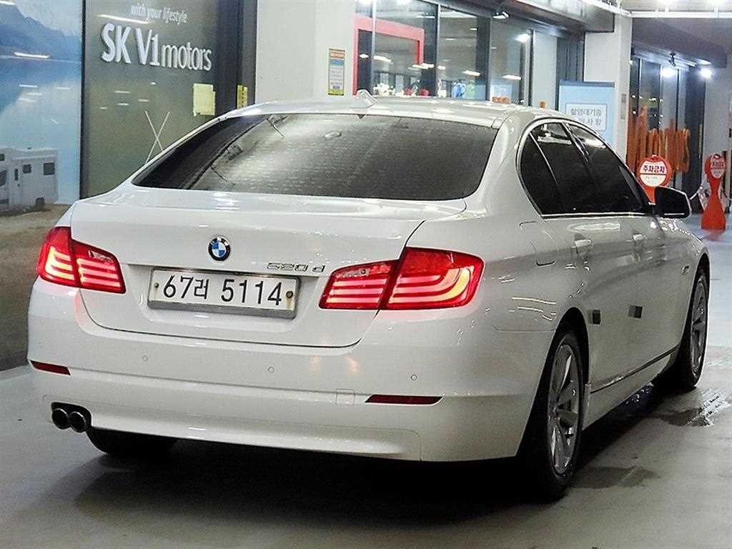 BMW 5시리즈 5시리즈 (F10) 520d 이미지 4