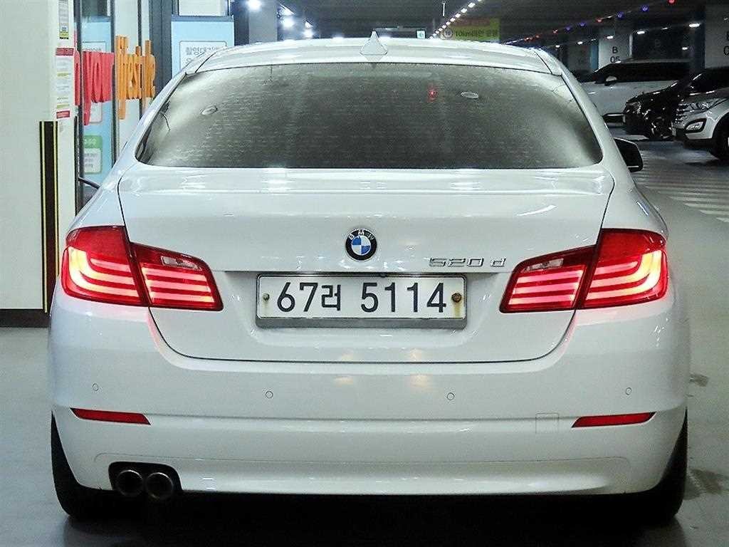 BMW 5시리즈 5시리즈 (F10) 520d 이미지 5