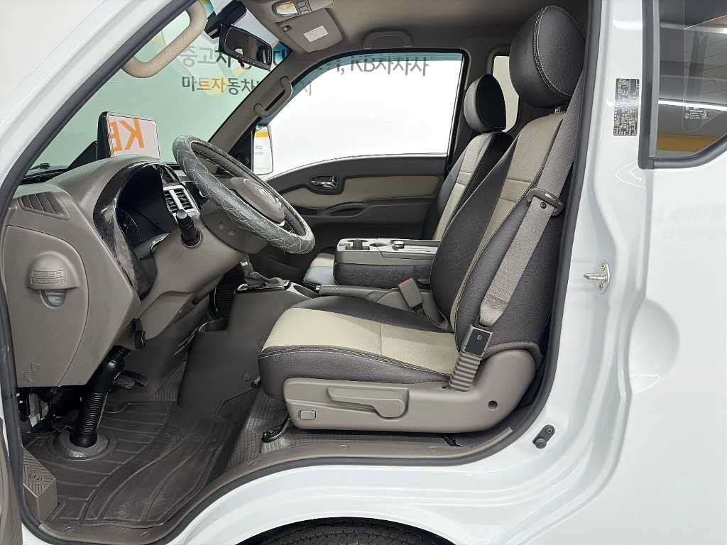 소형화물 카고(소형) [카고]포터2 (LPG2.5터보) 슈퍼캡/초장축/2WD 프리미엄 이미지 11