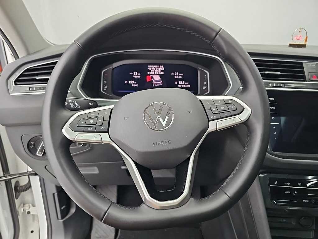폭스바겐 티구안 티구안(2세대) 2.0 TDI 프레스티지 이미지 8