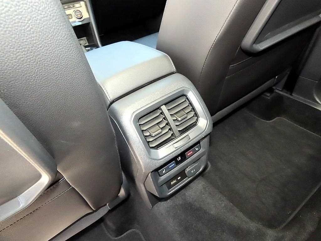 폭스바겐 티구안 티구안(2세대) 2.0 TDI 프레스티지 이미지 16
