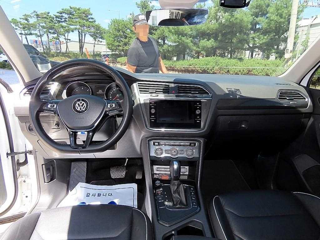 폭스바겐 티구안 티구안(2세대) 2.0 TDI 프레스티지 이미지 7