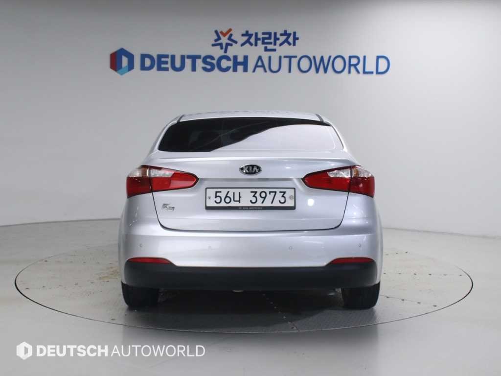 기아 K3 1.6 GDI 트렌디 이미지 4