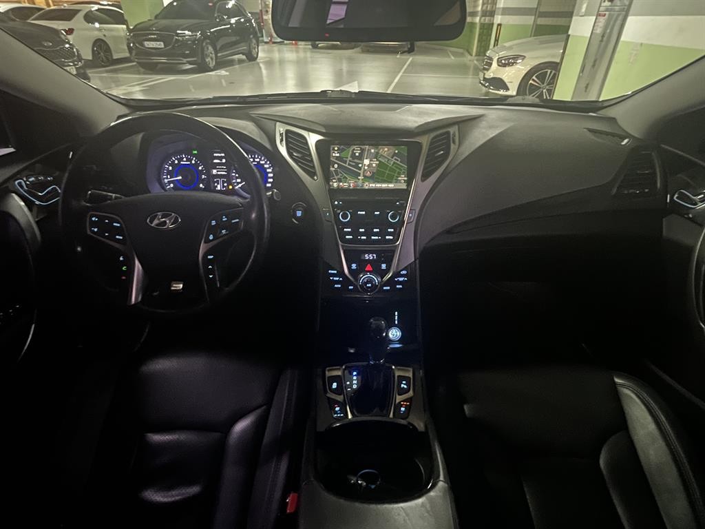 현대 그랜저 그랜저 HG HG300 PREMIUM 이미지 7