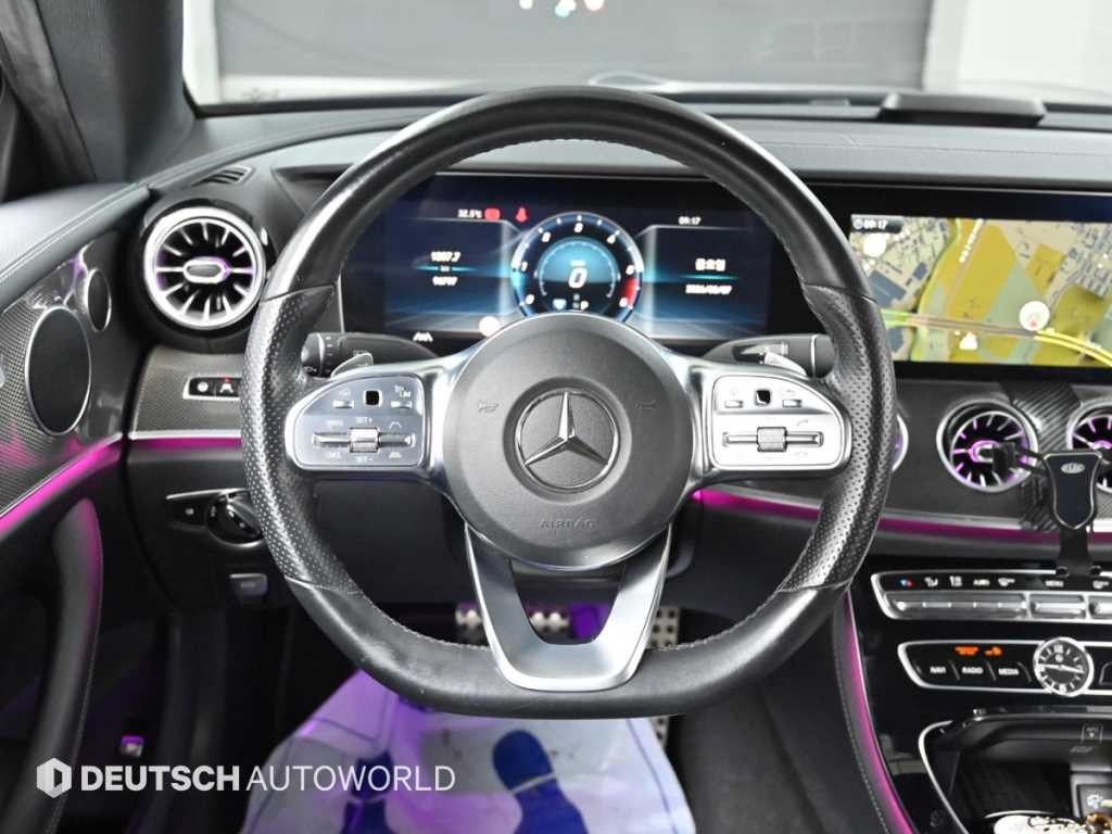 벤츠 E 클래스 E-클래스 W213 E220d 쿠페 이미지 13