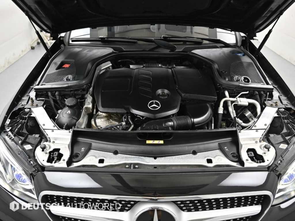 벤츠 E 클래스 E-클래스 W213 E220d 쿠페 이미지 6