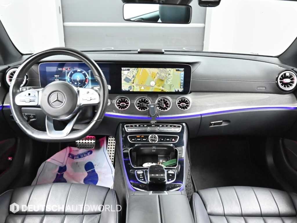 벤츠 E 클래스 E-클래스 W213 E220d 쿠페 이미지 7