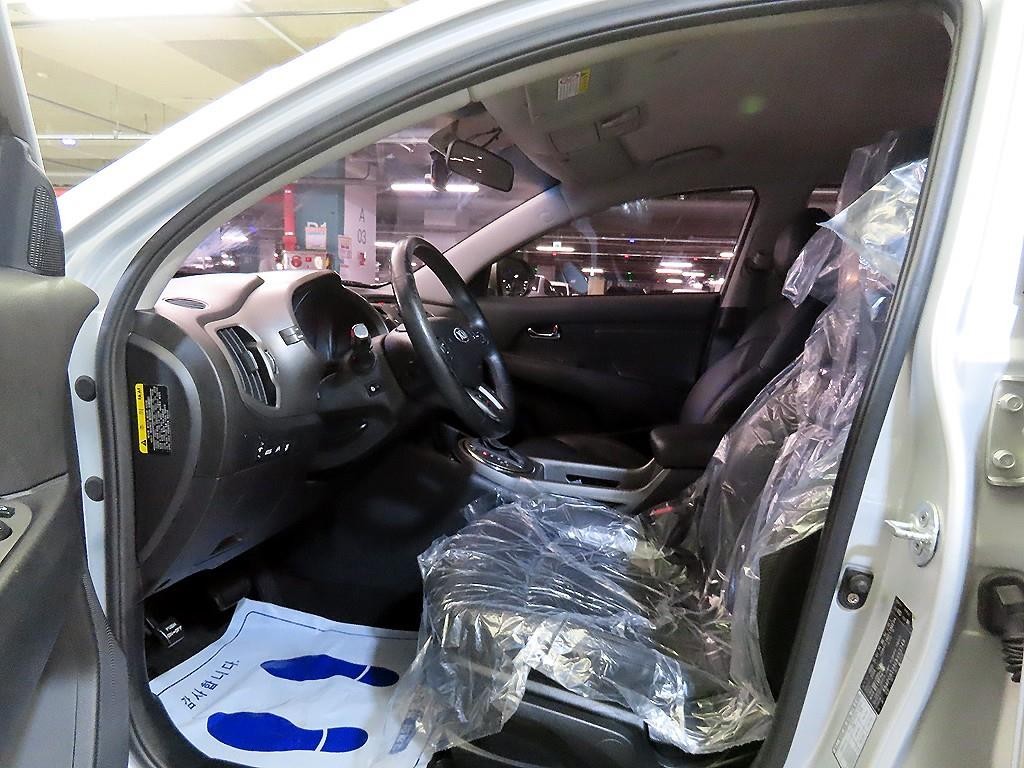 기아 스포티지 더 뉴 스포티지 R 디젤 2WD 트렌디 이미지 6