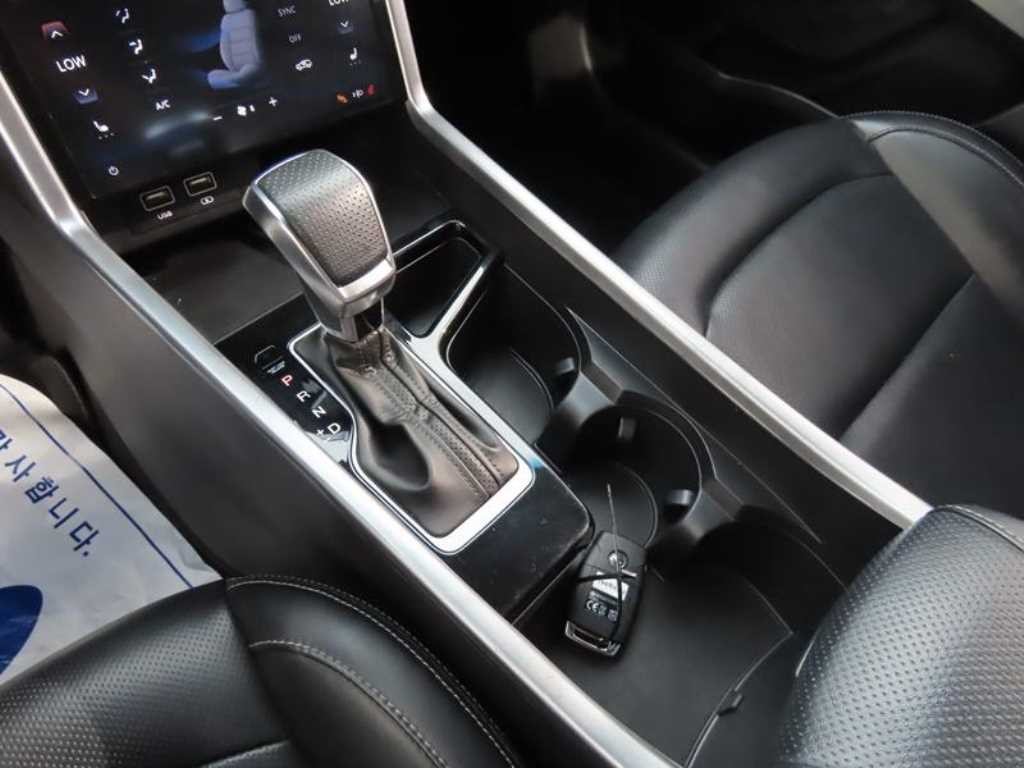 KG모빌리티(쌍용) 토레스 1.5 GDI-T 2WD T5 이미지 16