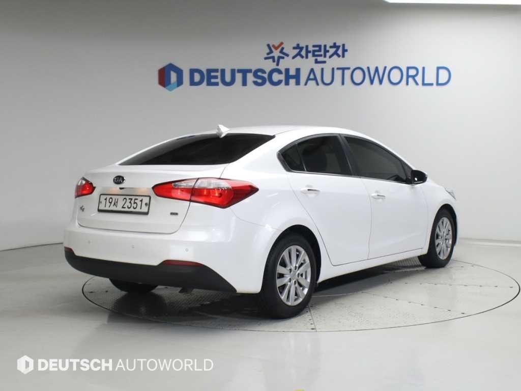 기아 K3 1.6 GDI 트렌디 이미지 2