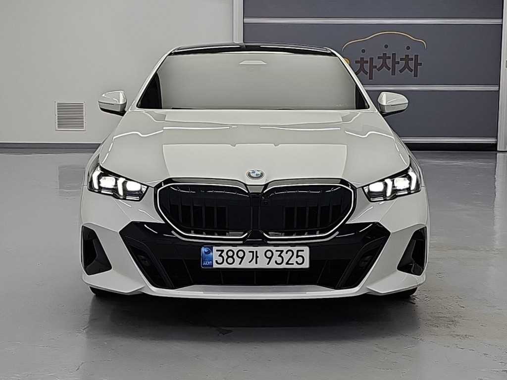 BMW 5시리즈 5시리즈 (G60) 520i 스페셜 에디션 이미지 2