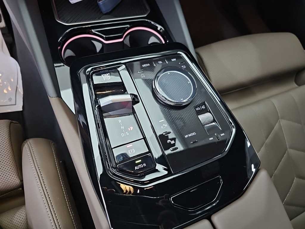 BMW 5시리즈 5시리즈 (G60) 520i 스페셜 에디션 이미지 8